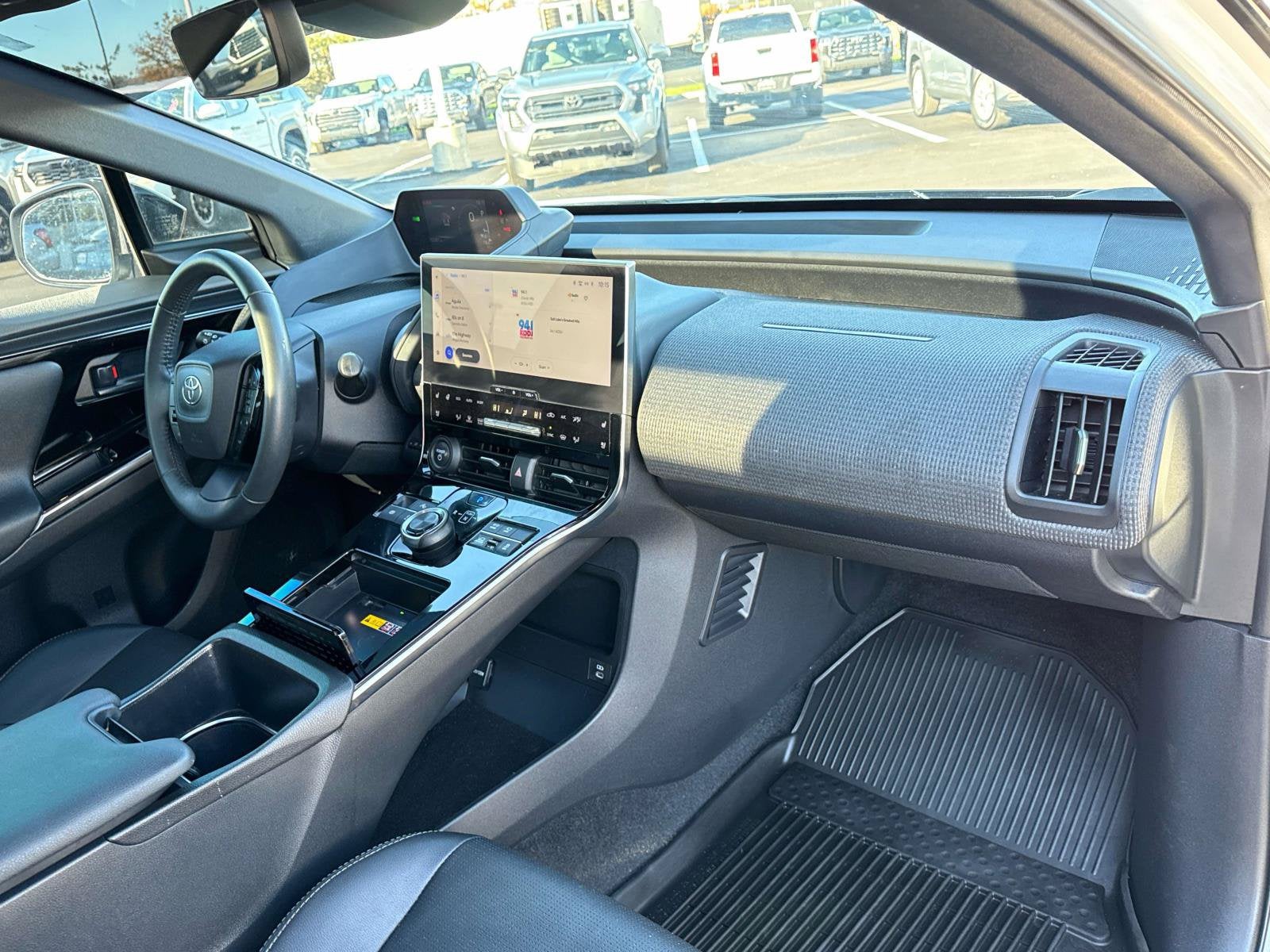 2023 Toyota bZ4X Limited