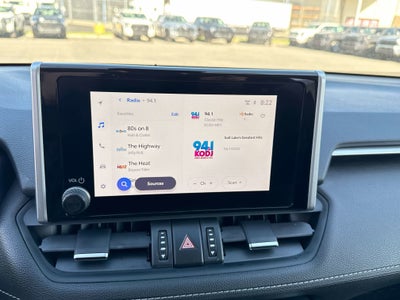2025 Toyota RAV4 HYBRID Hybrid XLE Premium