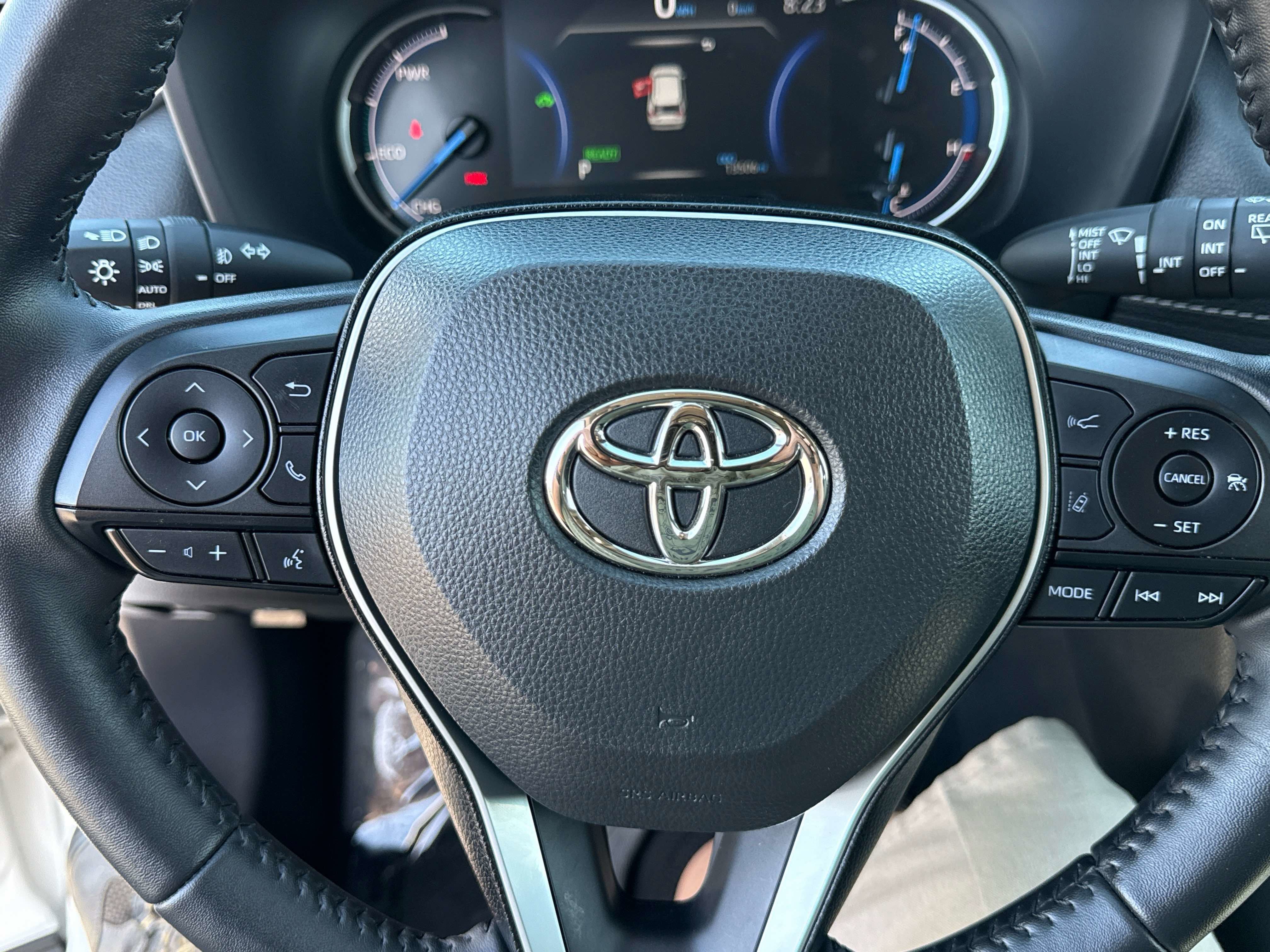 2025 Toyota RAV4 HYBRID Hybrid XLE Premium