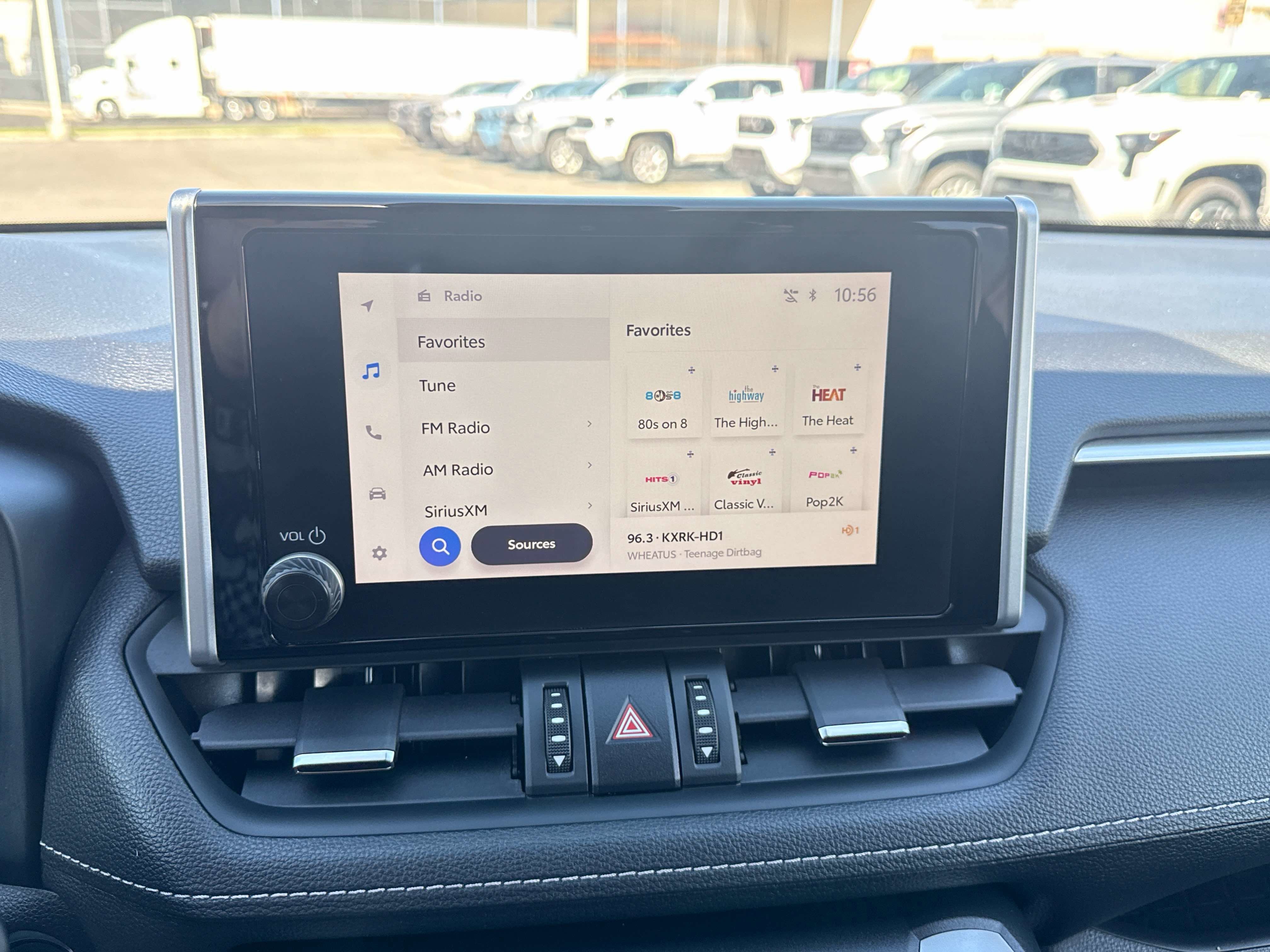 2025 Toyota RAV4 HYBRID Hybrid XLE Premium