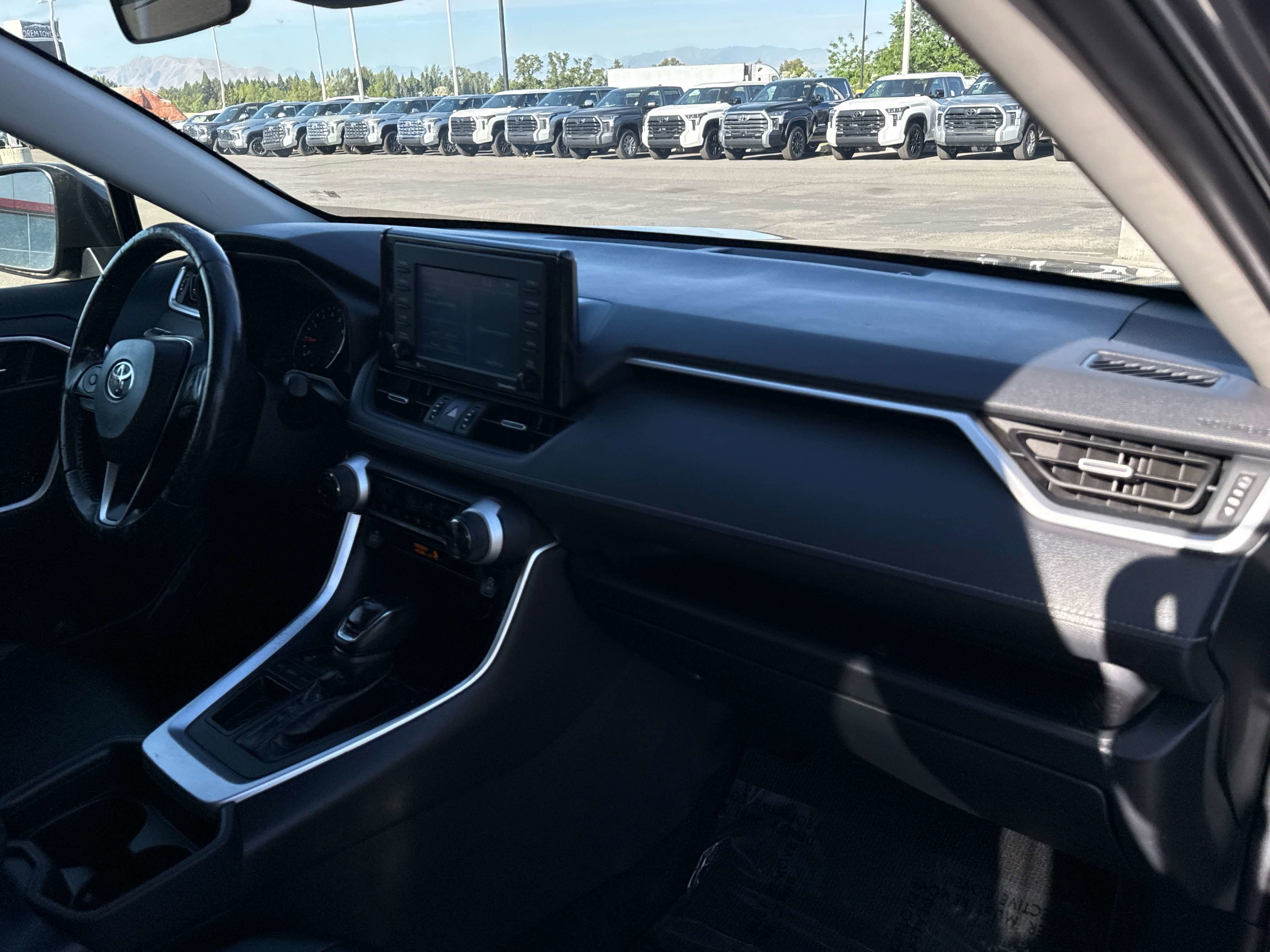 2020 Toyota RAV4 XLE Premium