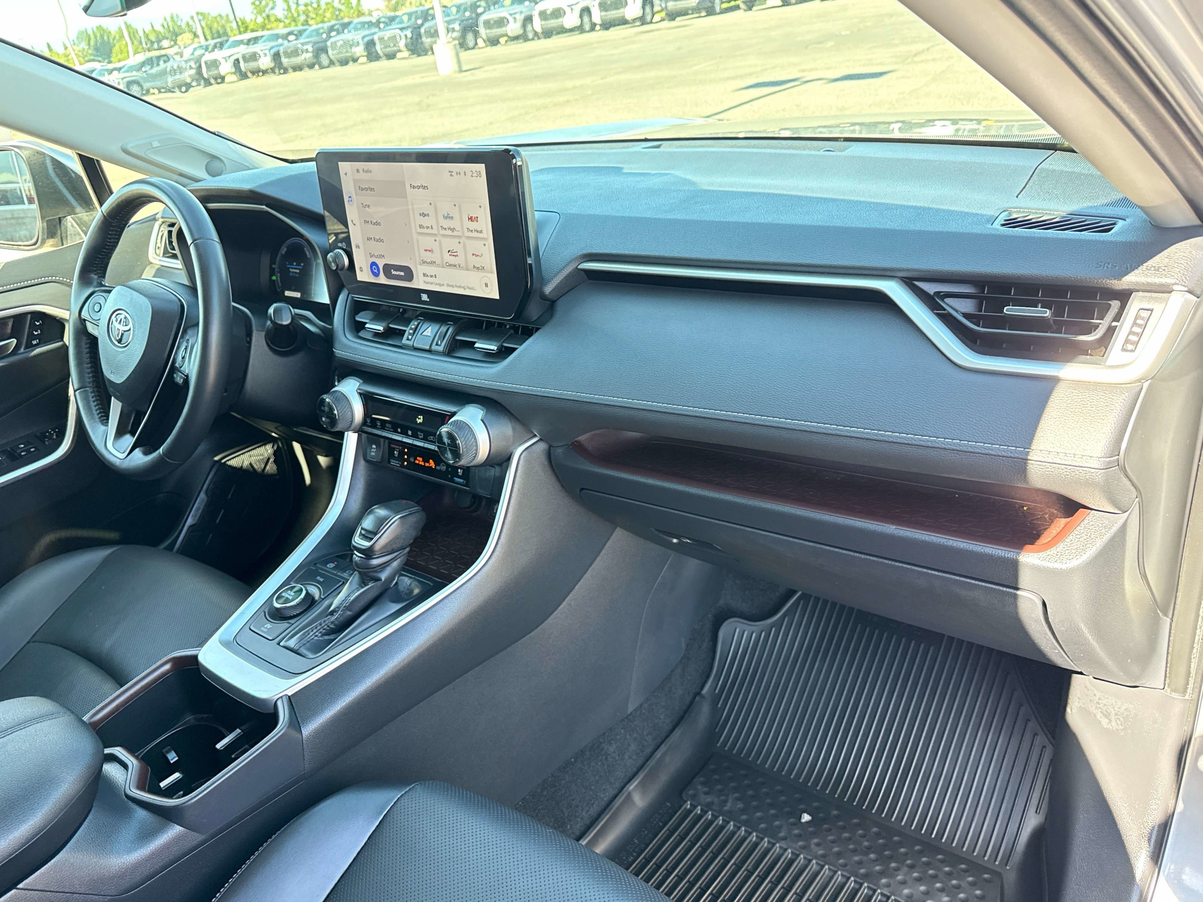2023 Toyota RAV4 HYBRID Hybrid Limited