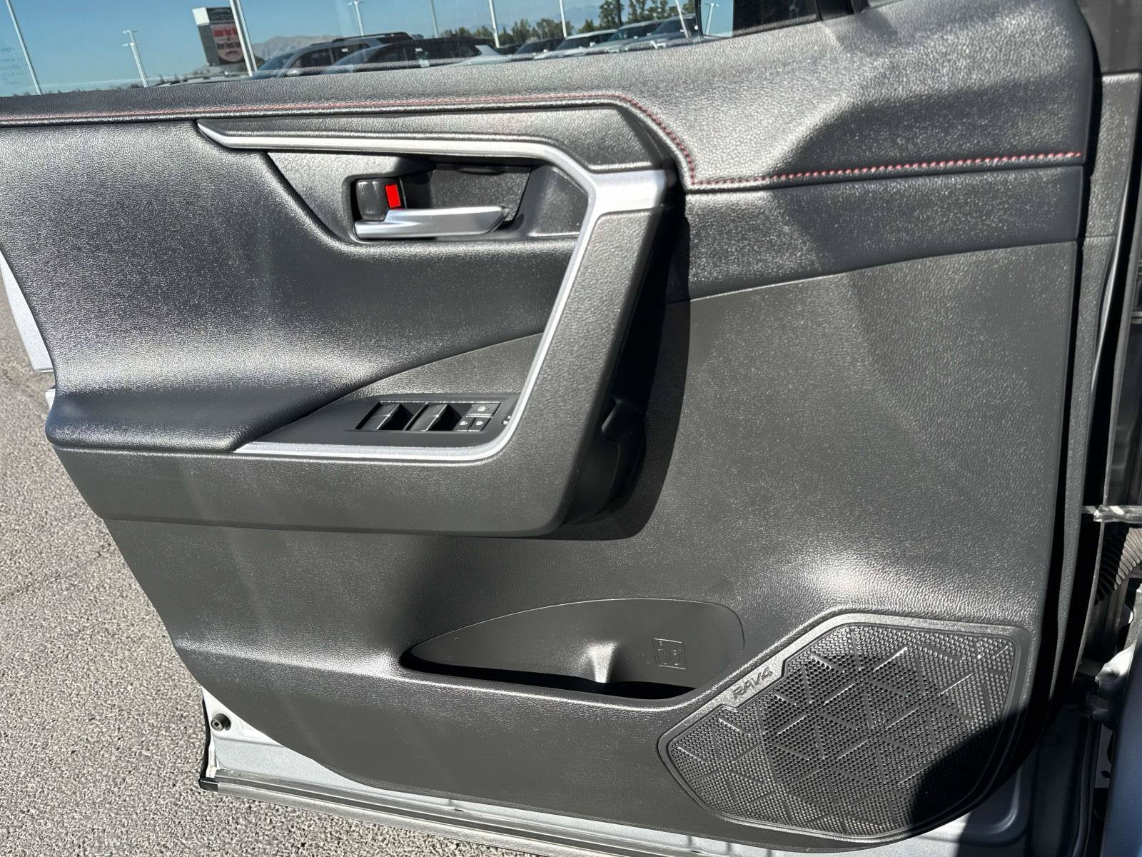 2021 Toyota RAV4 XSE - Photo 16