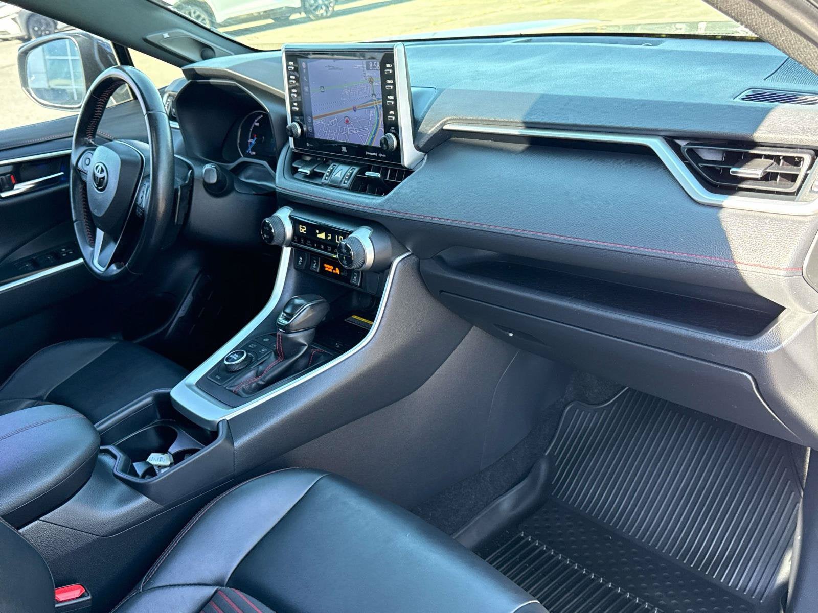 2021 Toyota RAV4 XSE - Photo 26