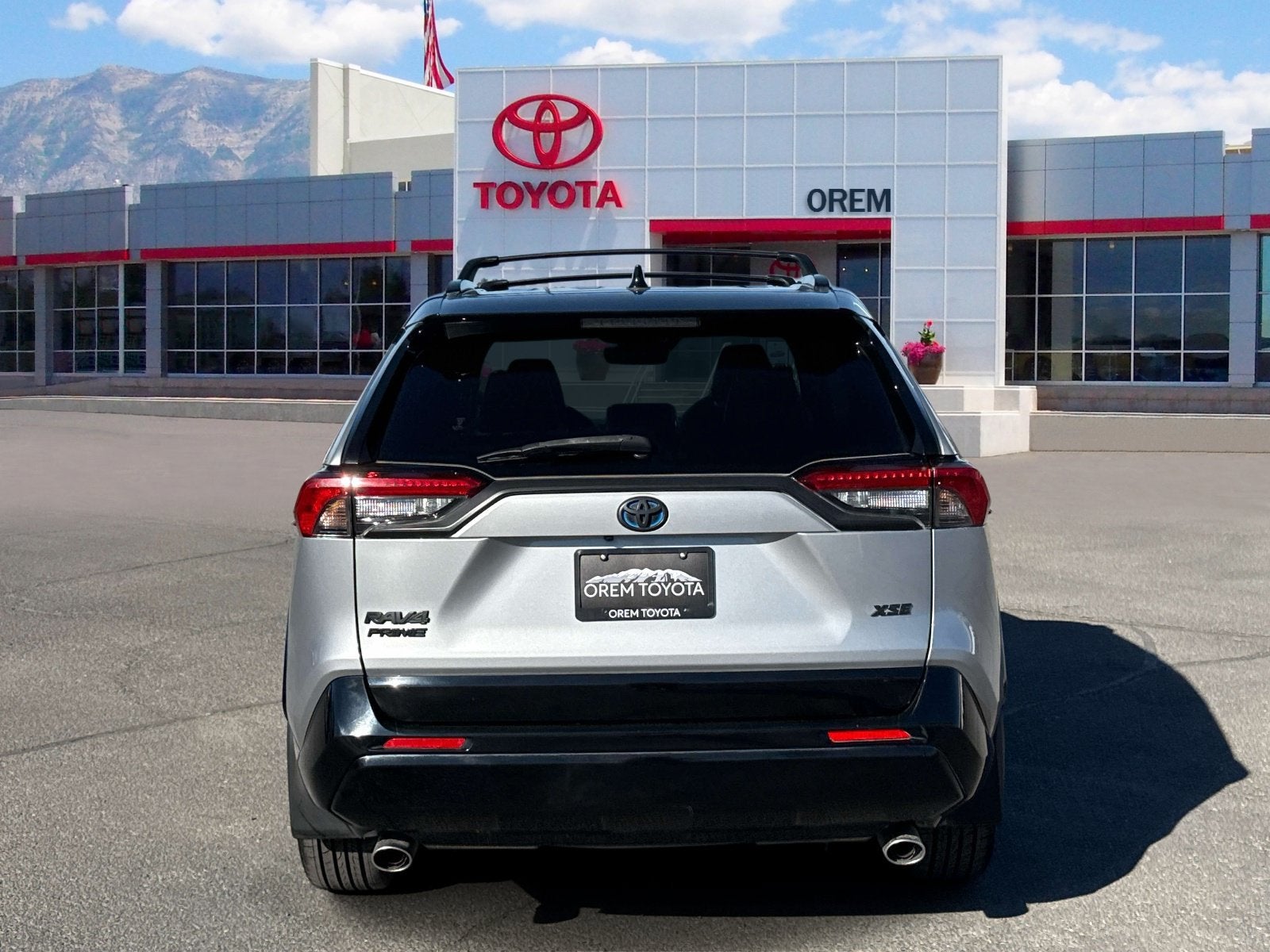 2021 Toyota RAV4 XSE - Photo 6