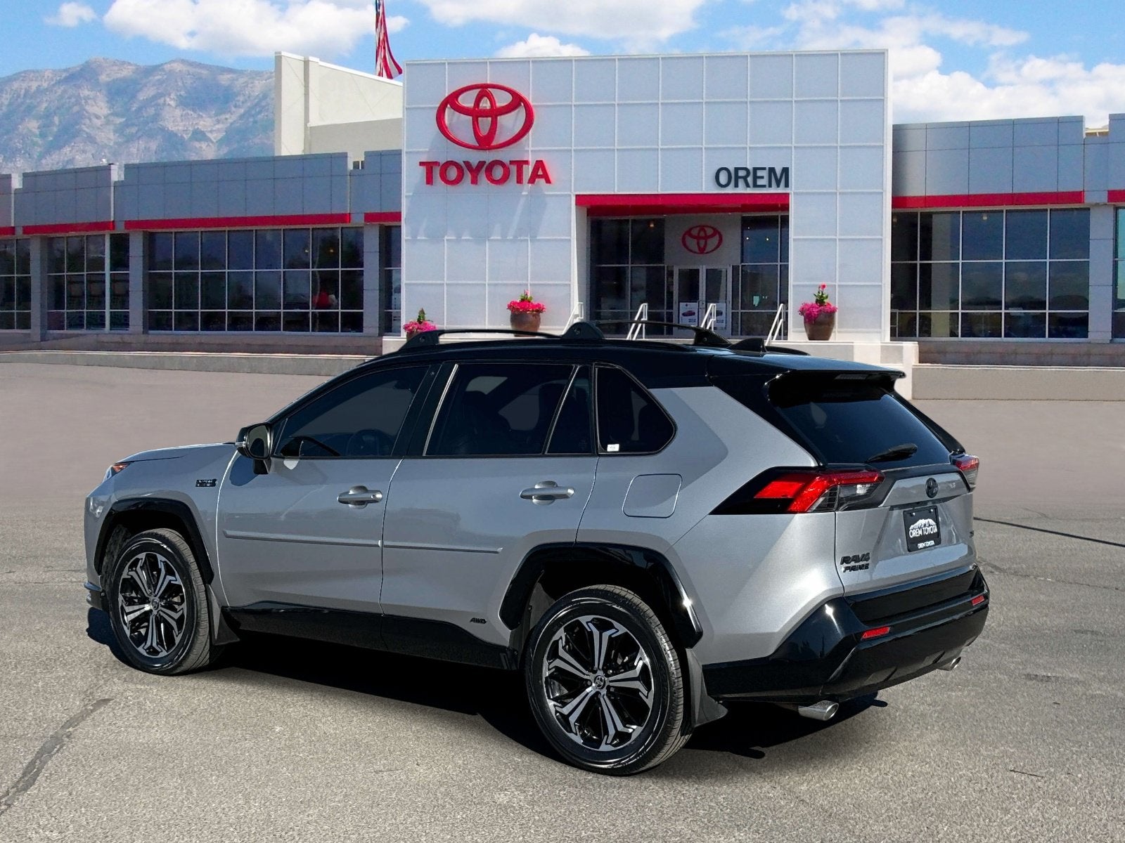 2021 Toyota RAV4 XSE - Photo 7