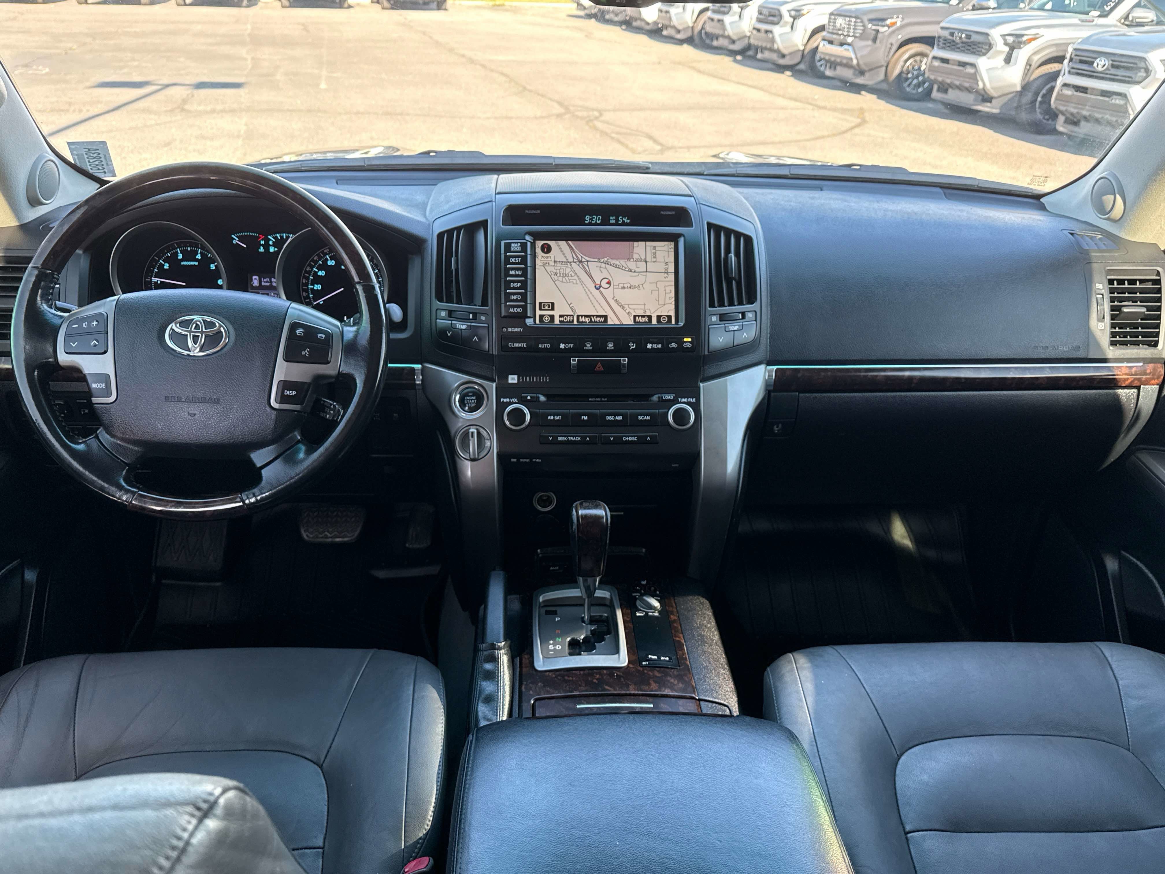 2009 Toyota LAND CRUISER 4dr 4WD (Natl)
