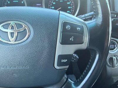 2009 Toyota LAND CRUISER 4dr 4WD (Natl)