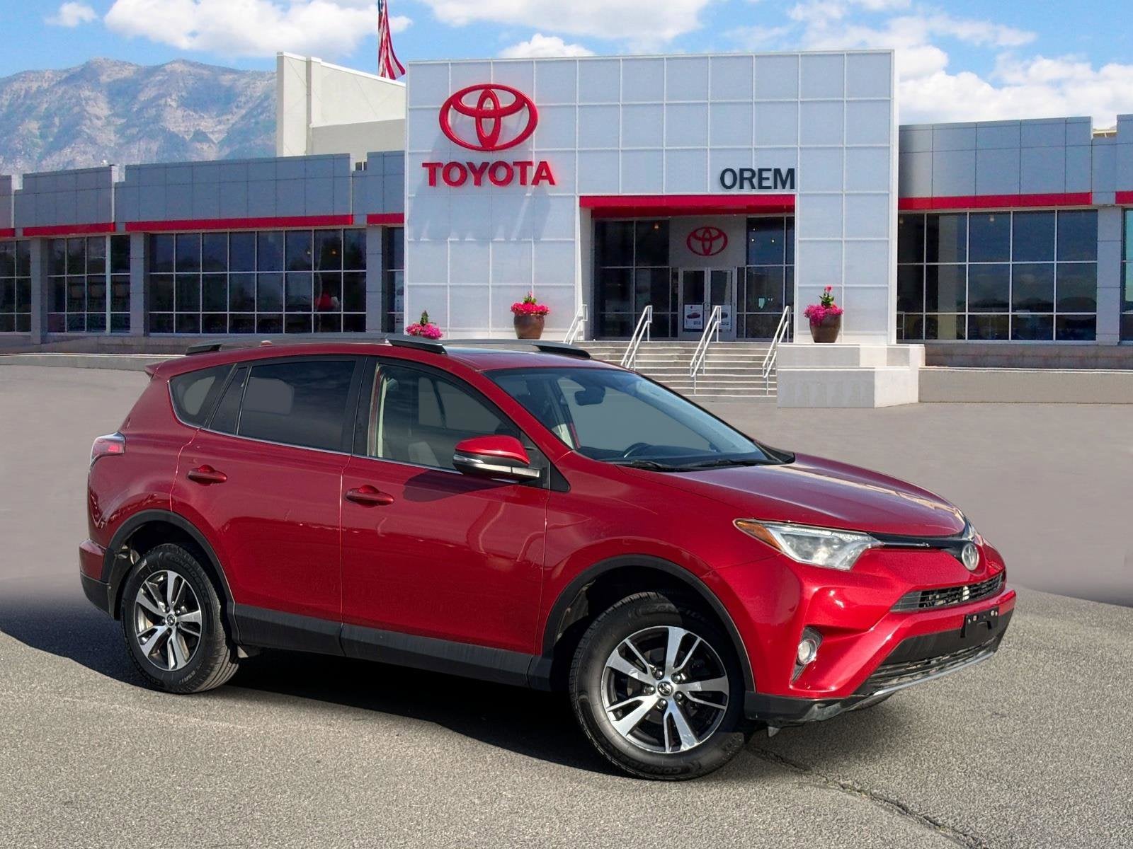 2017 Toyota RAV4 XLE