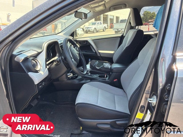 2018 Toyota RAV4 Hybrid LE