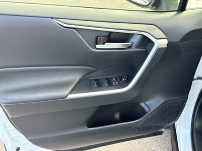 2024 Toyota RAV4 HYBRID Hybrid XLE