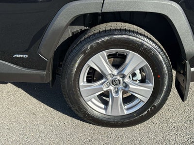 2025 Toyota RAV4 HYBRID Hybrid XLE