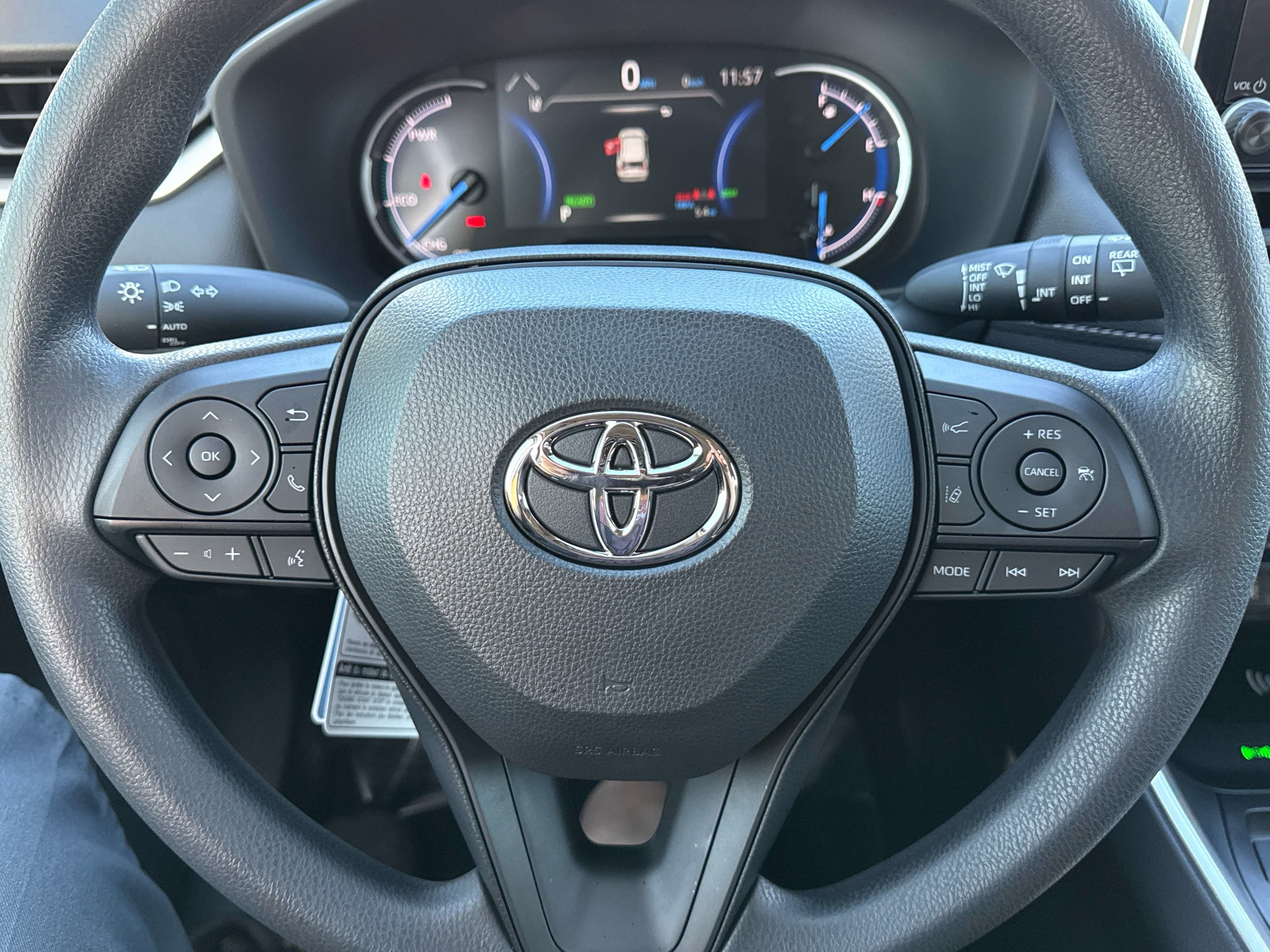2025 Toyota RAV4 HYBRID Hybrid XLE