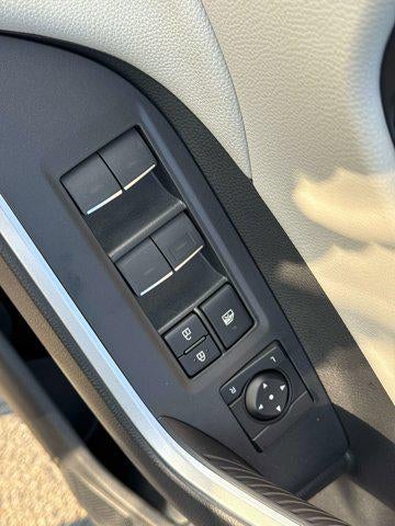 2025 Toyota RAV4 HYBRID Hybrid XLE