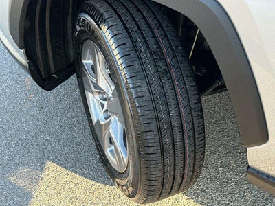 2025 Toyota RAV4 HYBRID Hybrid XLE