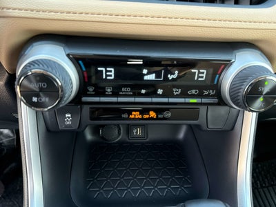 2025 Toyota RAV4 HYBRID Hybrid XLE