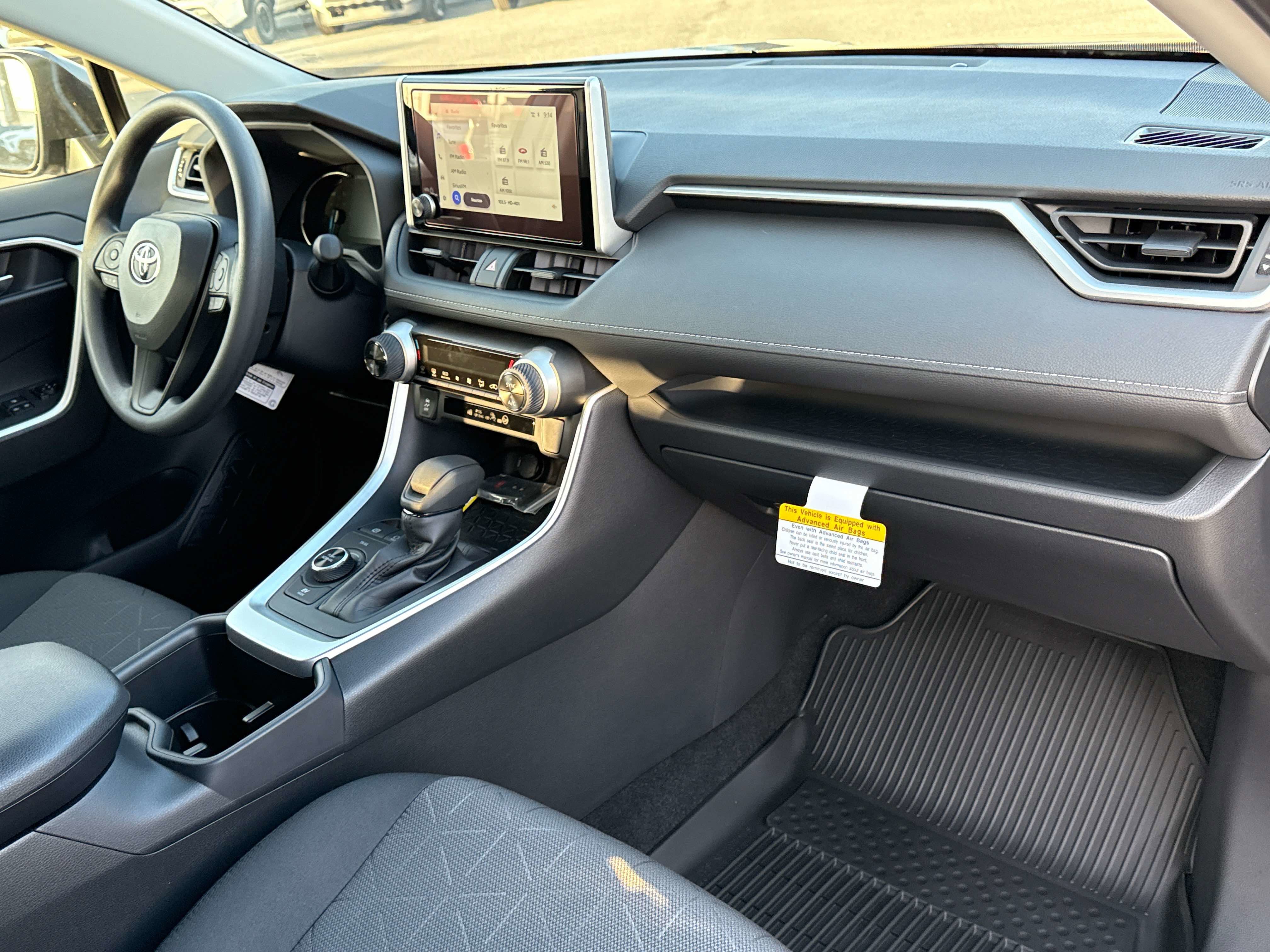 2025 Toyota RAV4 HYBRID Hybrid XLE