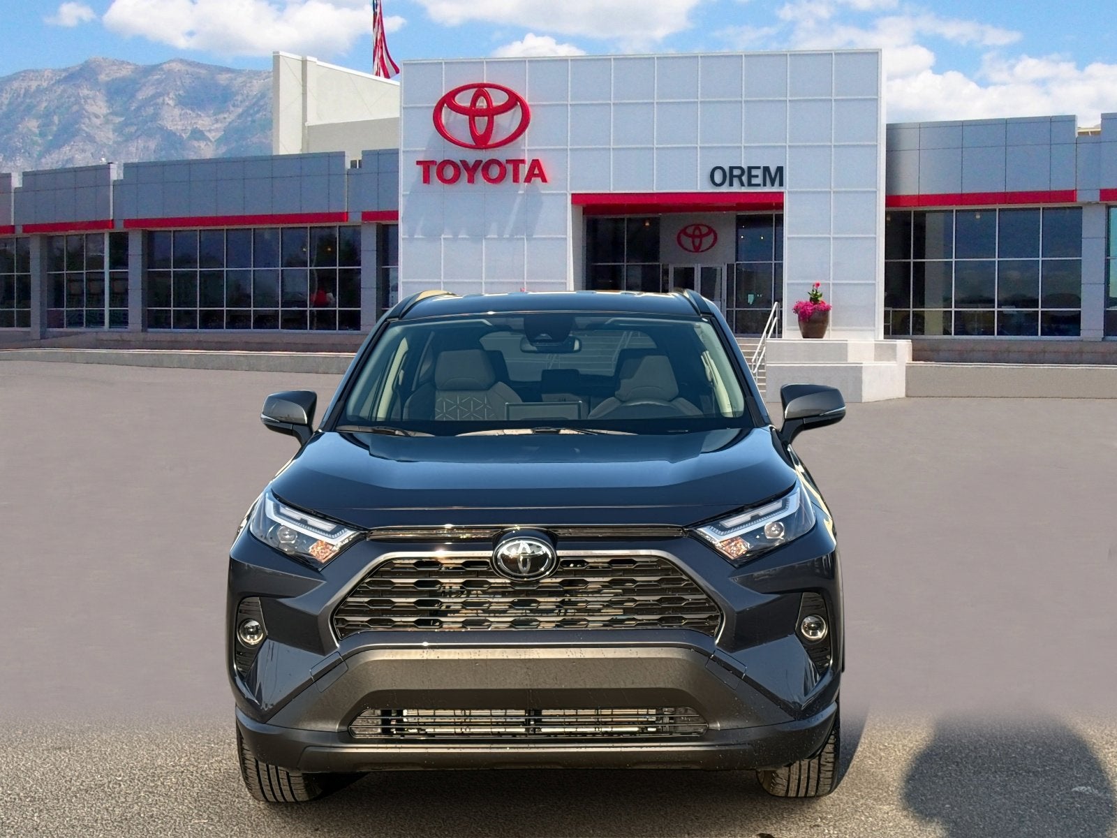 2025 Toyota RAV4 HYBRID Hybrid XLE