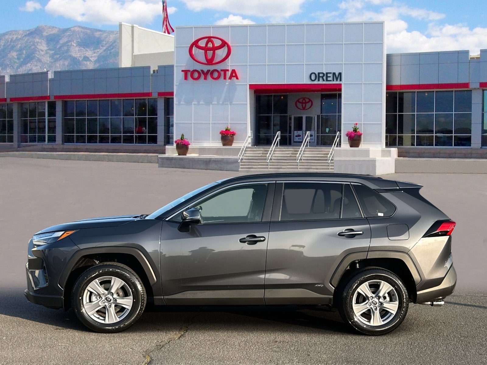 2025 Toyota RAV4 HYBRID Hybrid XLE