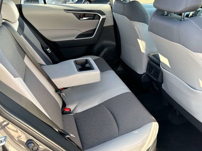 2025 Toyota RAV4 HYBRID Hybrid XLE