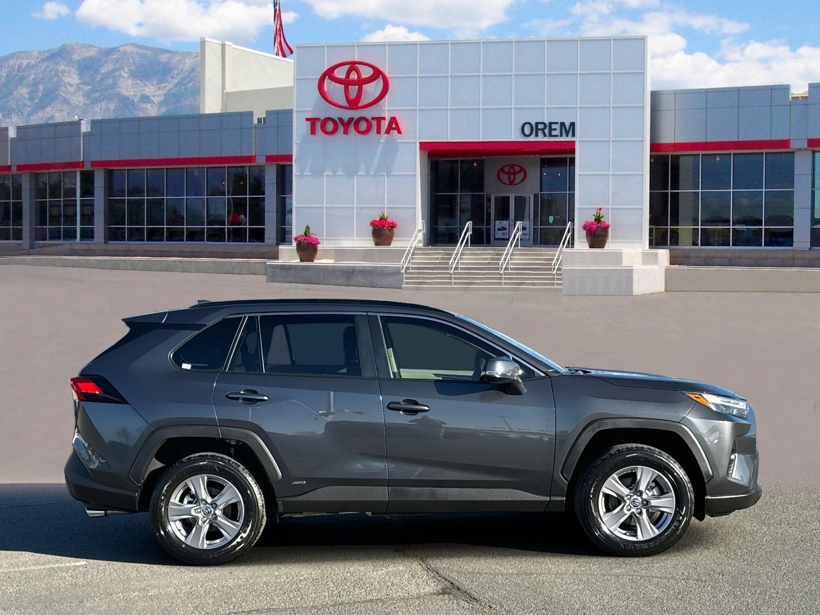 2025 Toyota RAV4 HYBRID Hybrid XLE