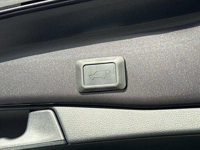 2025 Toyota RAV4 HYBRID Hybrid XLE