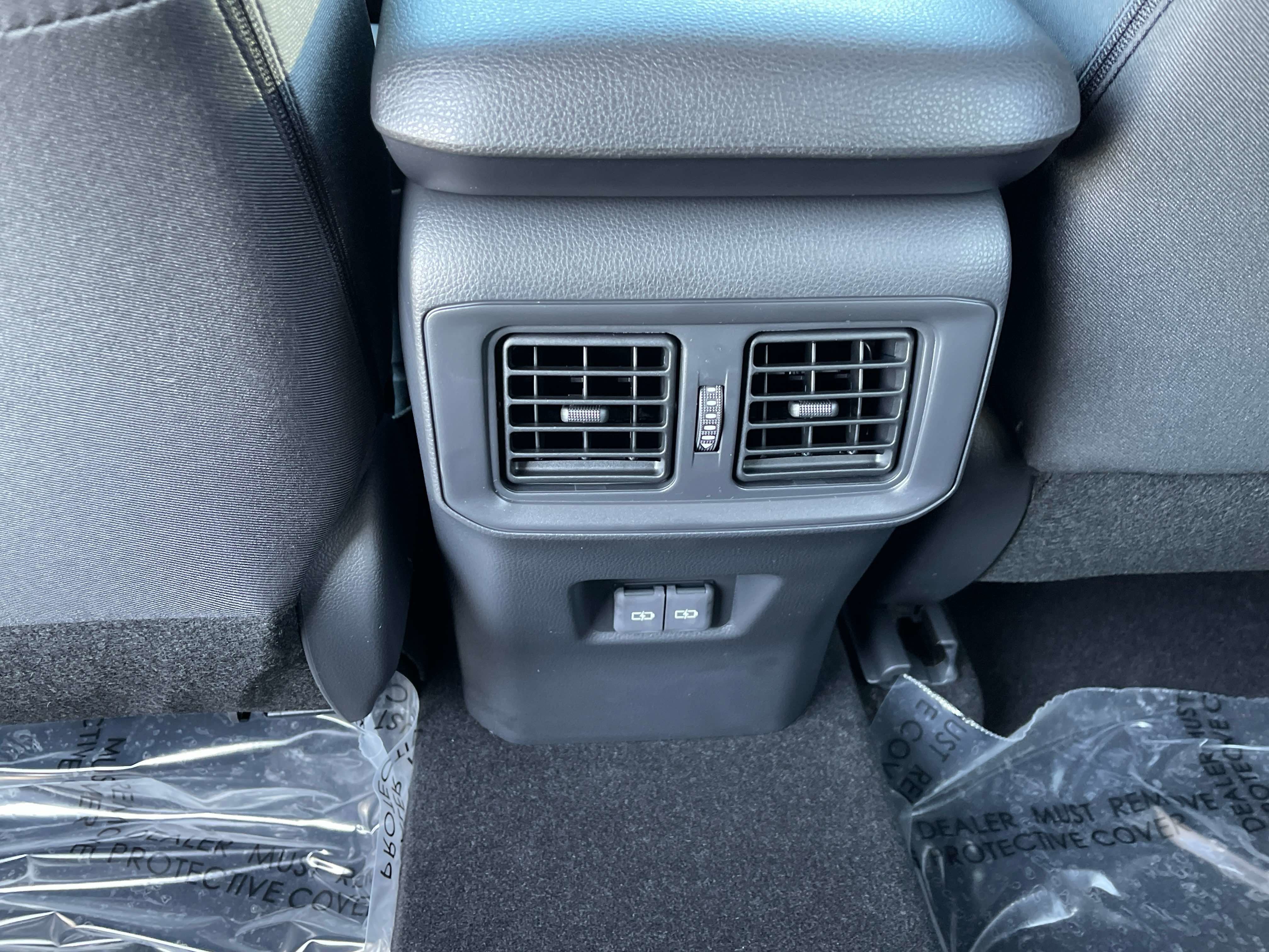 2025 Toyota RAV4 HYBRID Hybrid XLE