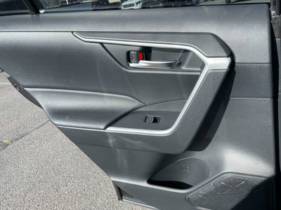 2025 Toyota RAV4 HYBRID Hybrid XLE