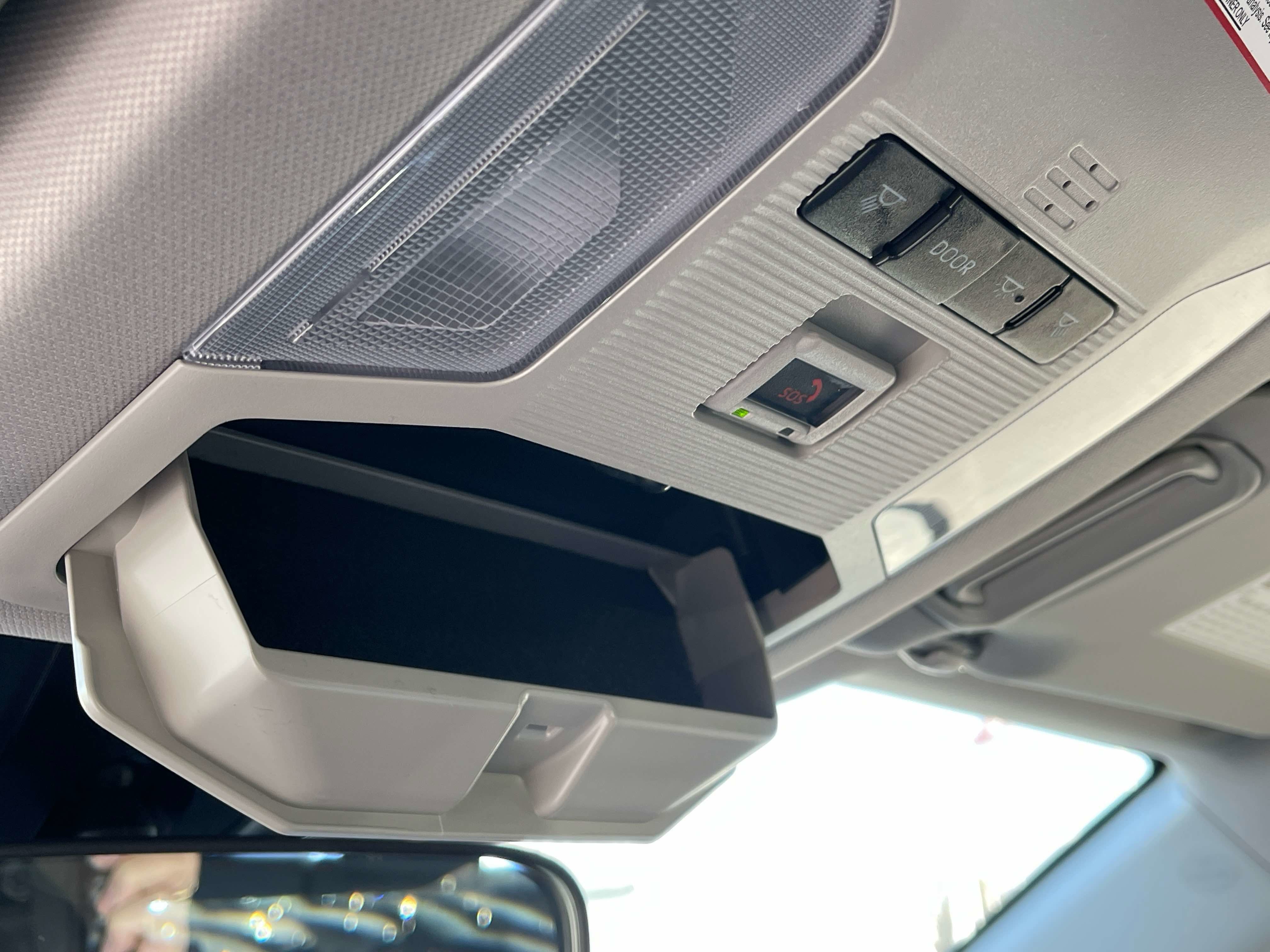 2025 Toyota RAV4 HYBRID Hybrid XLE