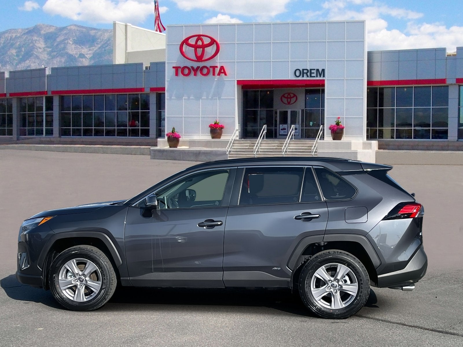 2025 Toyota RAV4 HYBRID Hybrid XLE