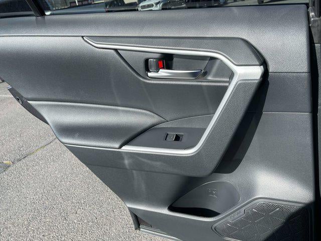 2025 Toyota RAV4 HYBRID Hybrid XLE