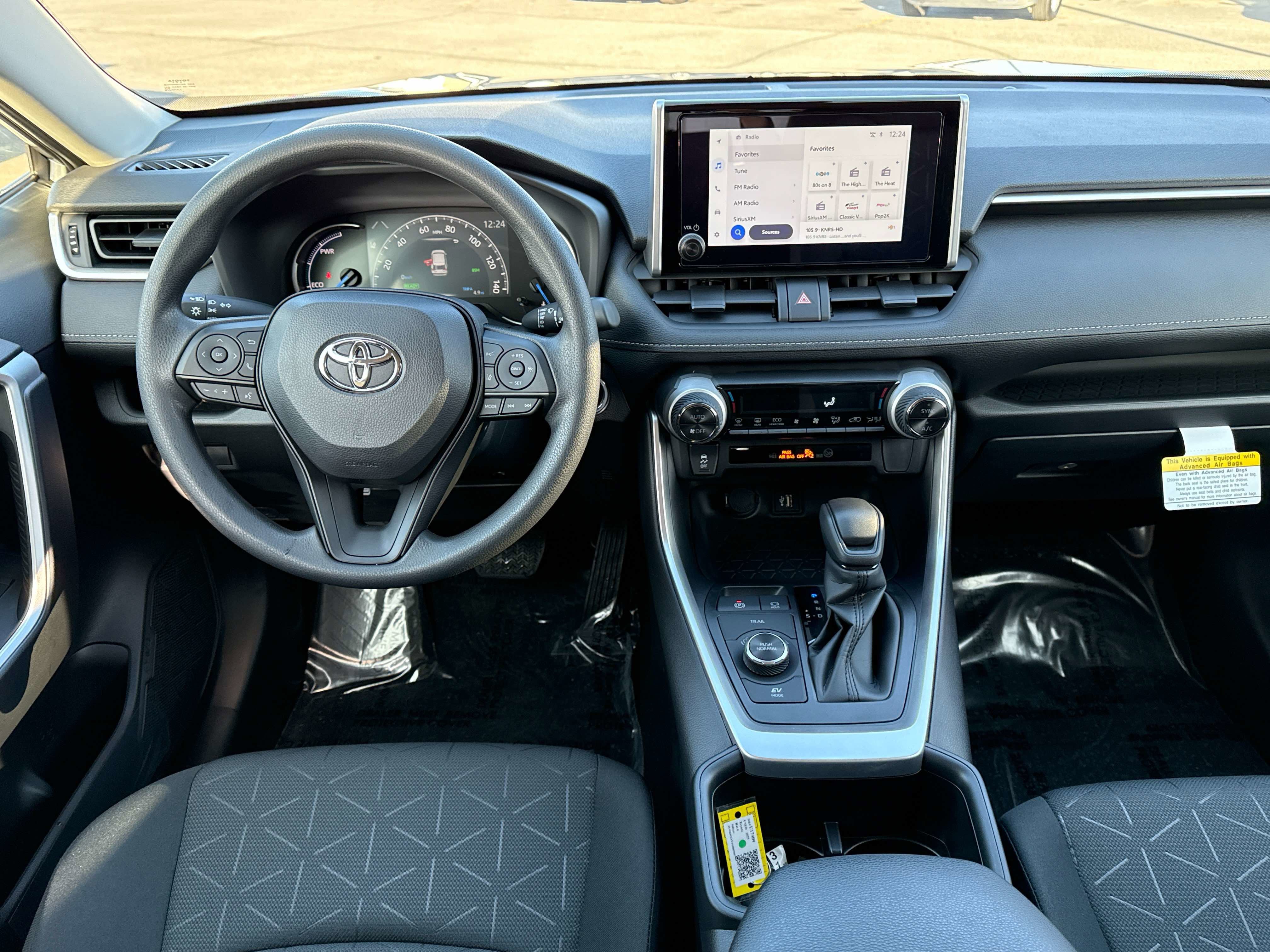2025 Toyota RAV4 HYBRID Hybrid XLE