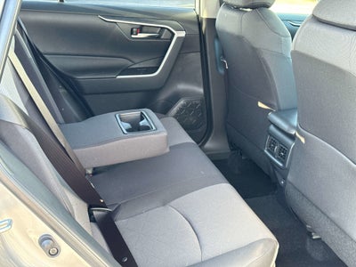 2025 Toyota RAV4 HYBRID Hybrid XLE