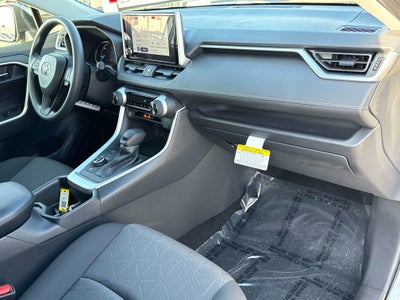 2025 Toyota RAV4 HYBRID Hybrid XLE