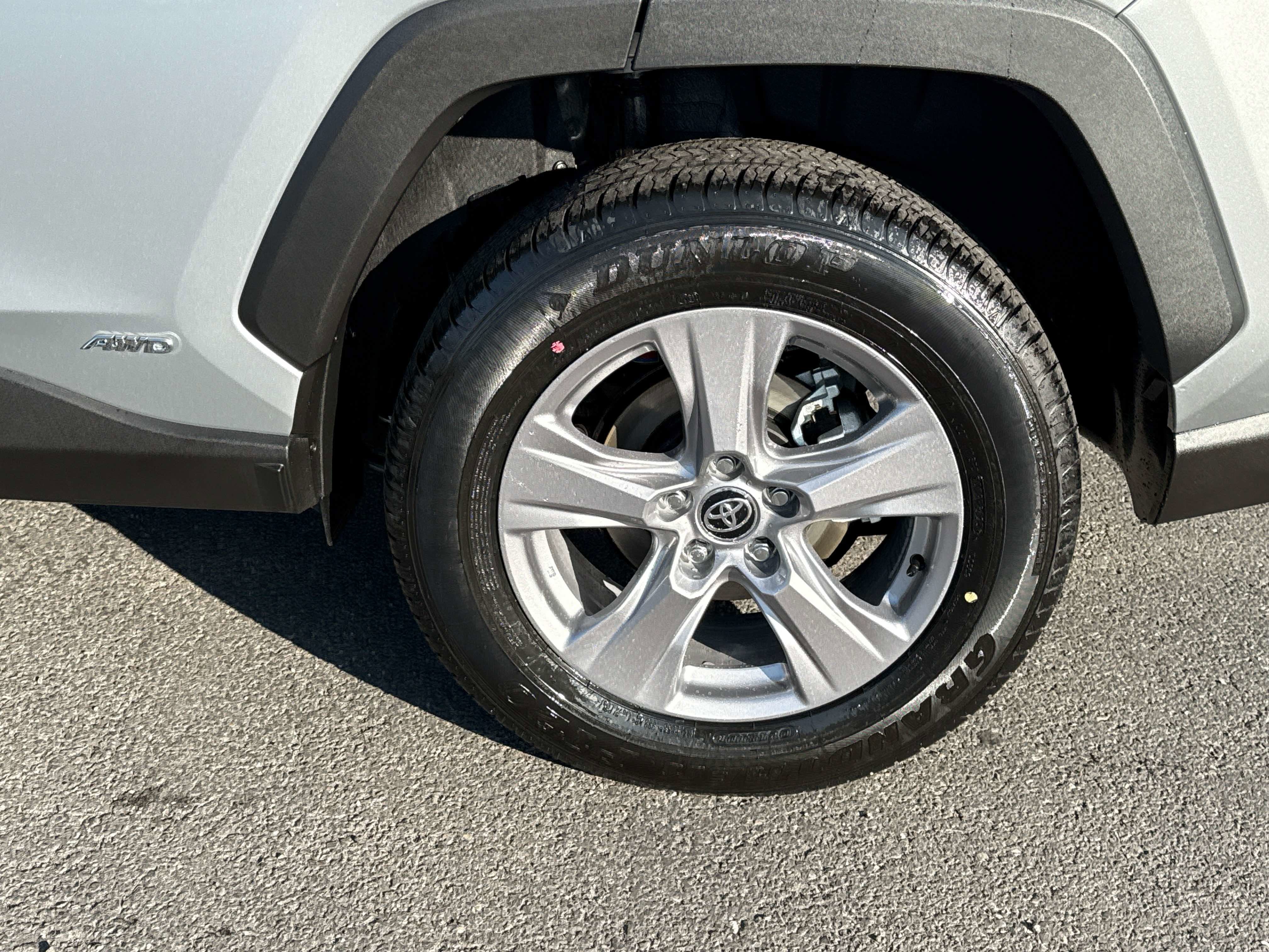 2025 Toyota RAV4 HYBRID Hybrid XLE