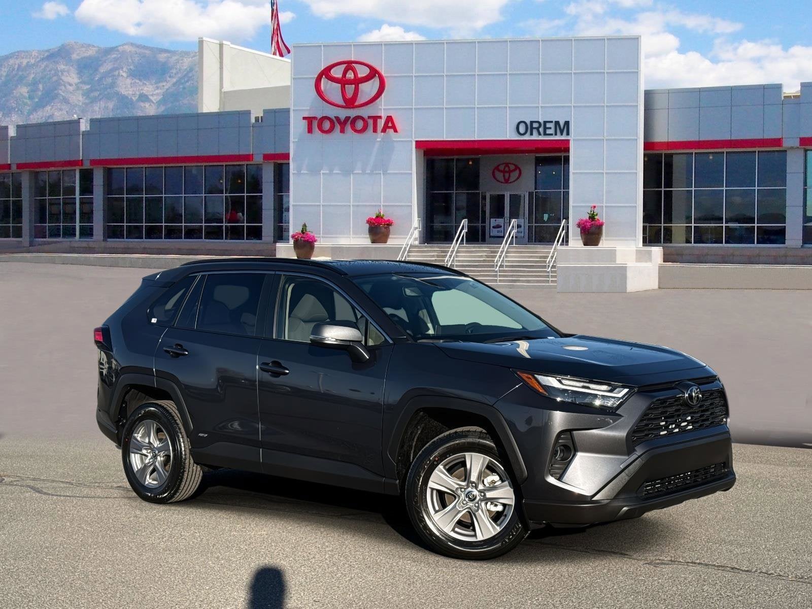 2025 Toyota RAV4 HYBRID Hybrid XLE