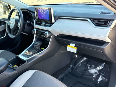 2025 Toyota RAV4 HYBRID Hybrid XLE