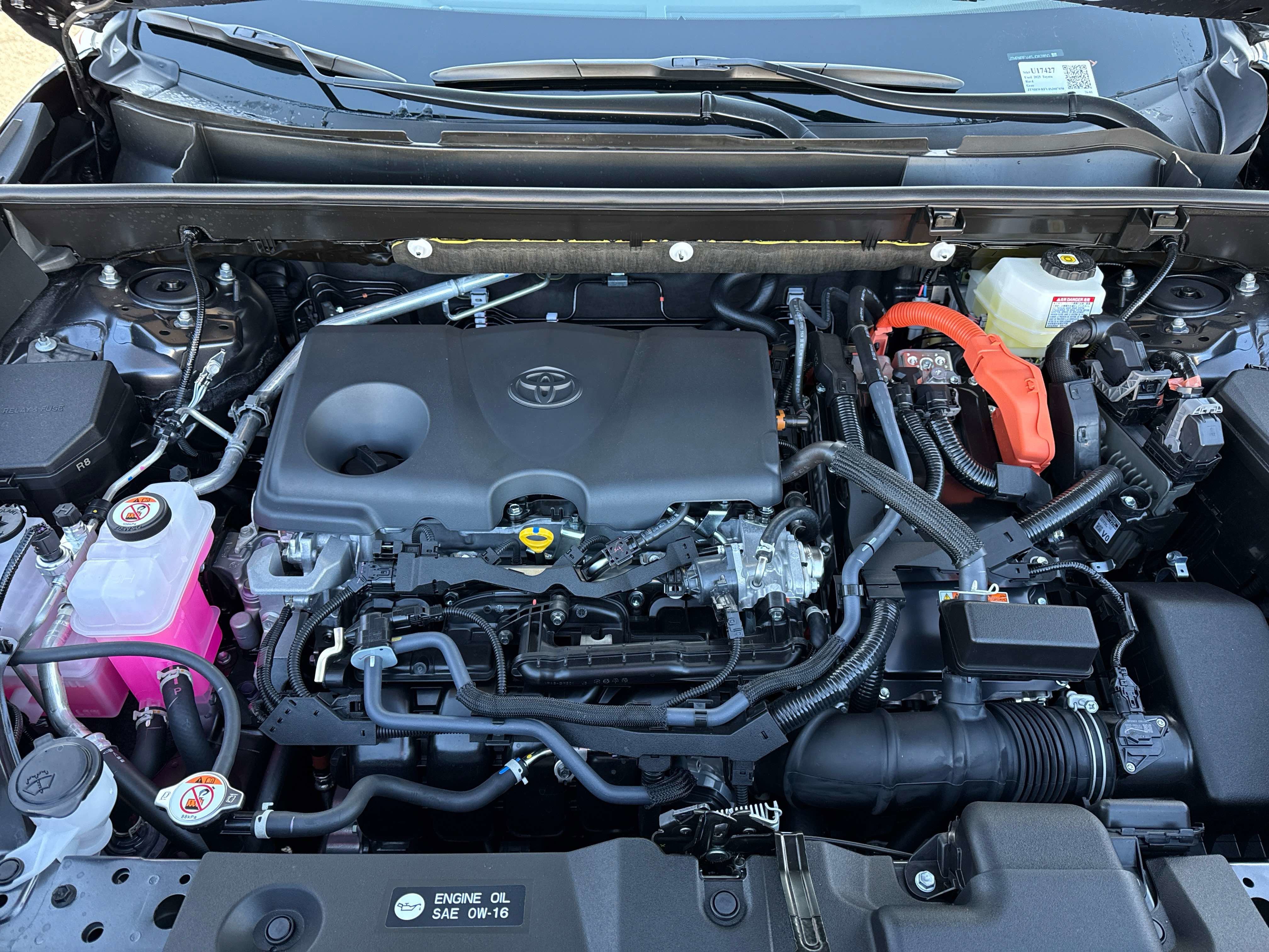 2025 Toyota RAV4 HYBRID Hybrid XLE