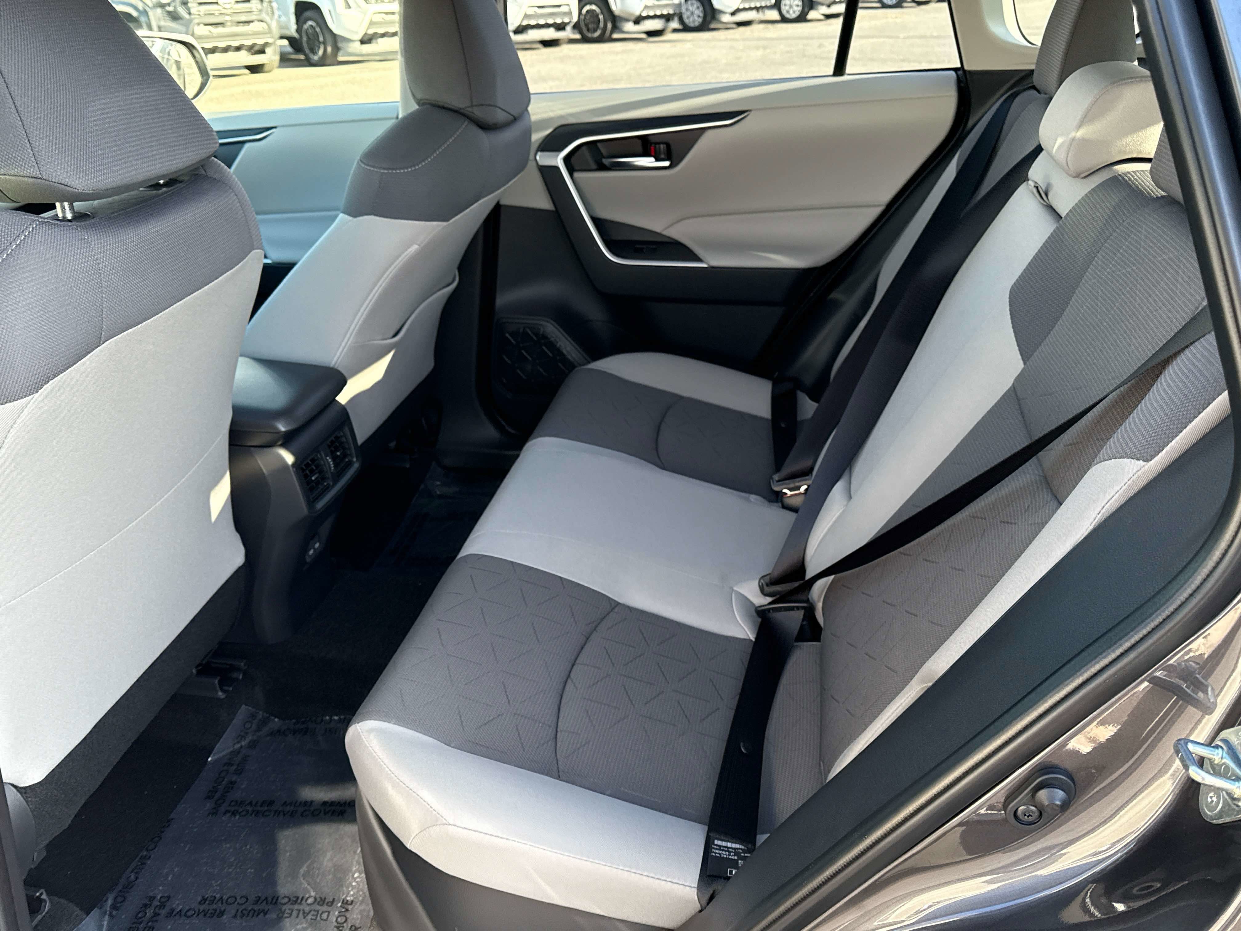 2025 Toyota RAV4 HYBRID Hybrid XLE