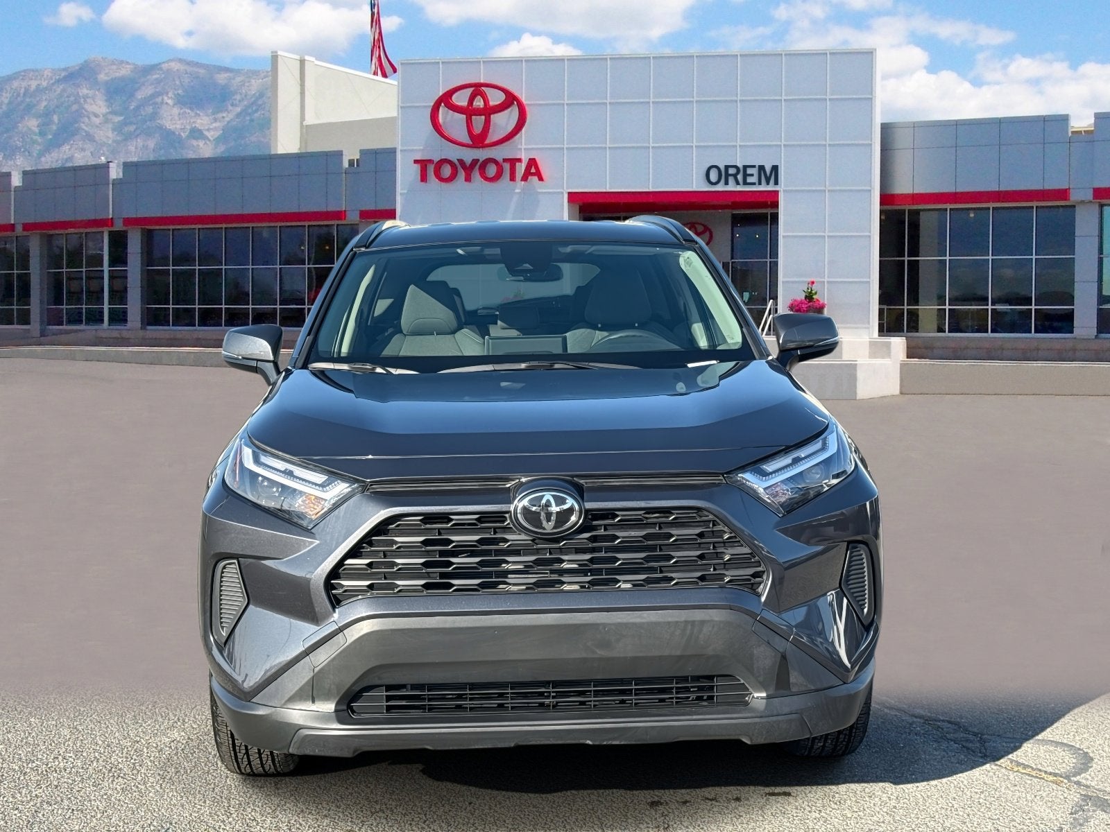2025 Toyota RAV4 HYBRID Hybrid XLE