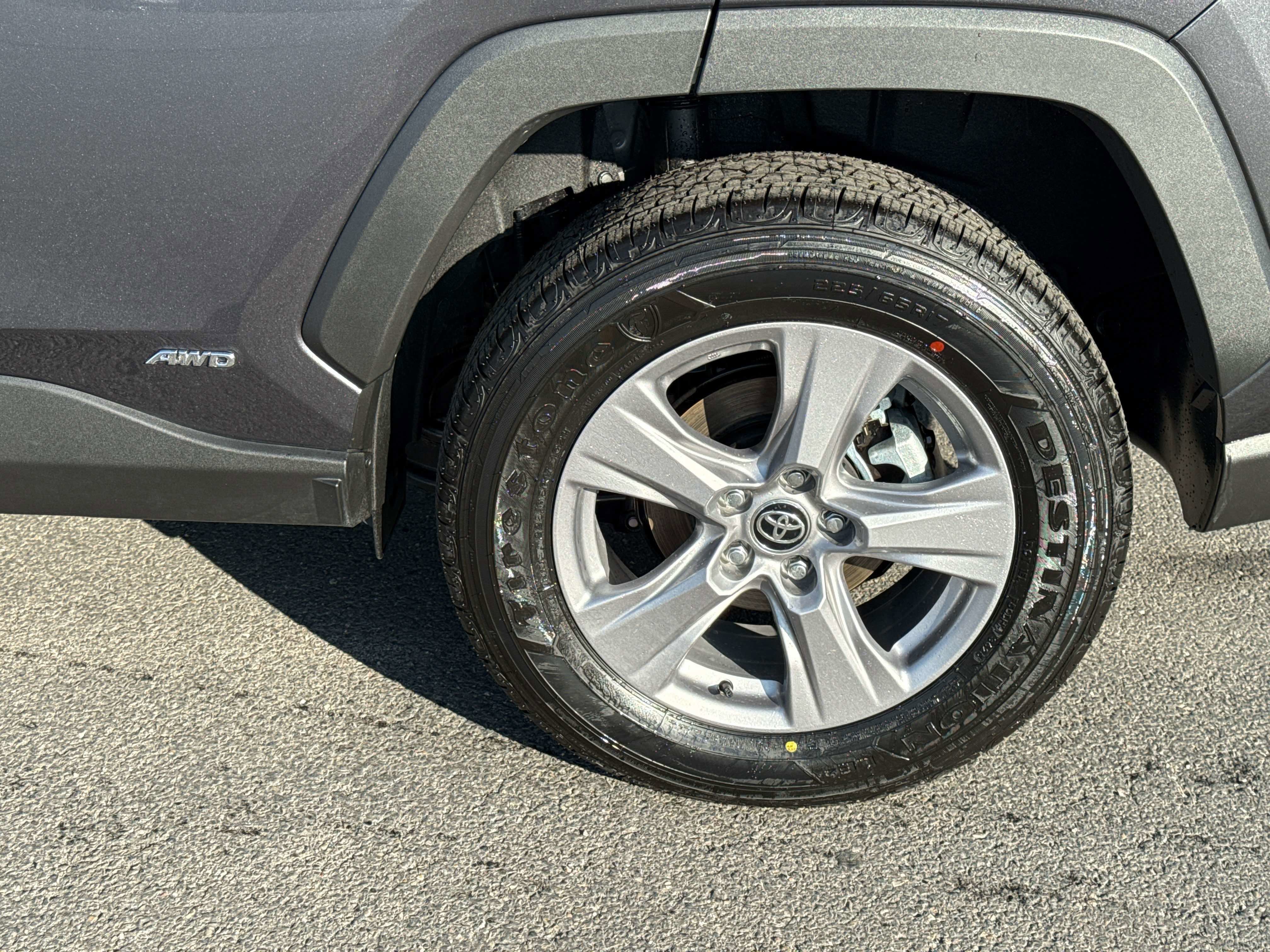 2025 Toyota RAV4 HYBRID Hybrid XLE