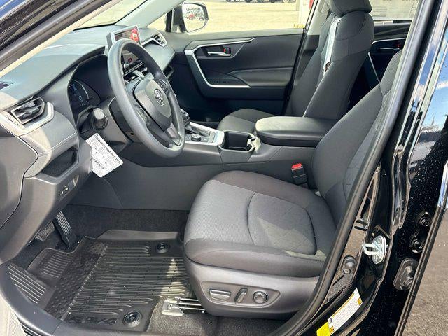 2025 Toyota RAV4 HYBRID Hybrid XLE