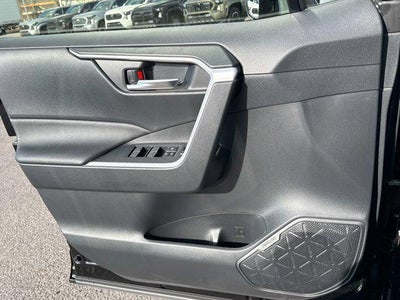 2025 Toyota RAV4 HYBRID Hybrid XLE