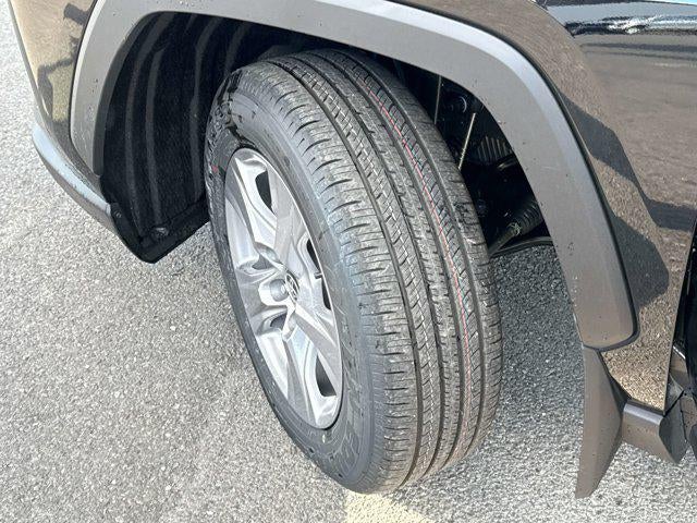 2025 Toyota RAV4 HYBRID Hybrid XLE