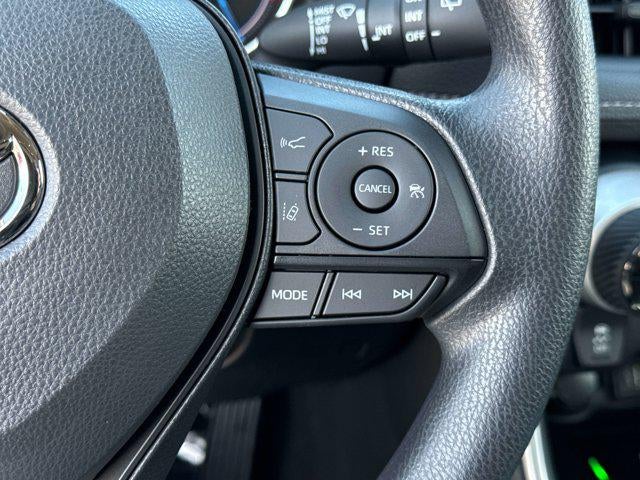 2025 Toyota RAV4 HYBRID Hybrid XLE