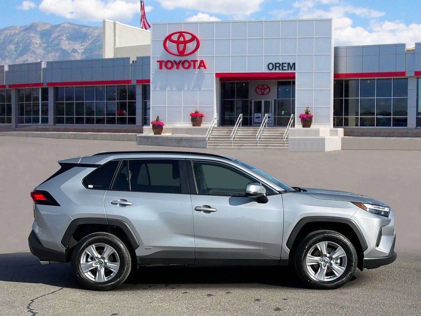 2025 Toyota RAV4 HYBRID Hybrid XLE