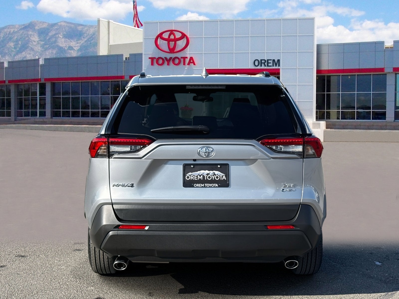 2025 Toyota RAV4 HYBRID Hybrid XLE