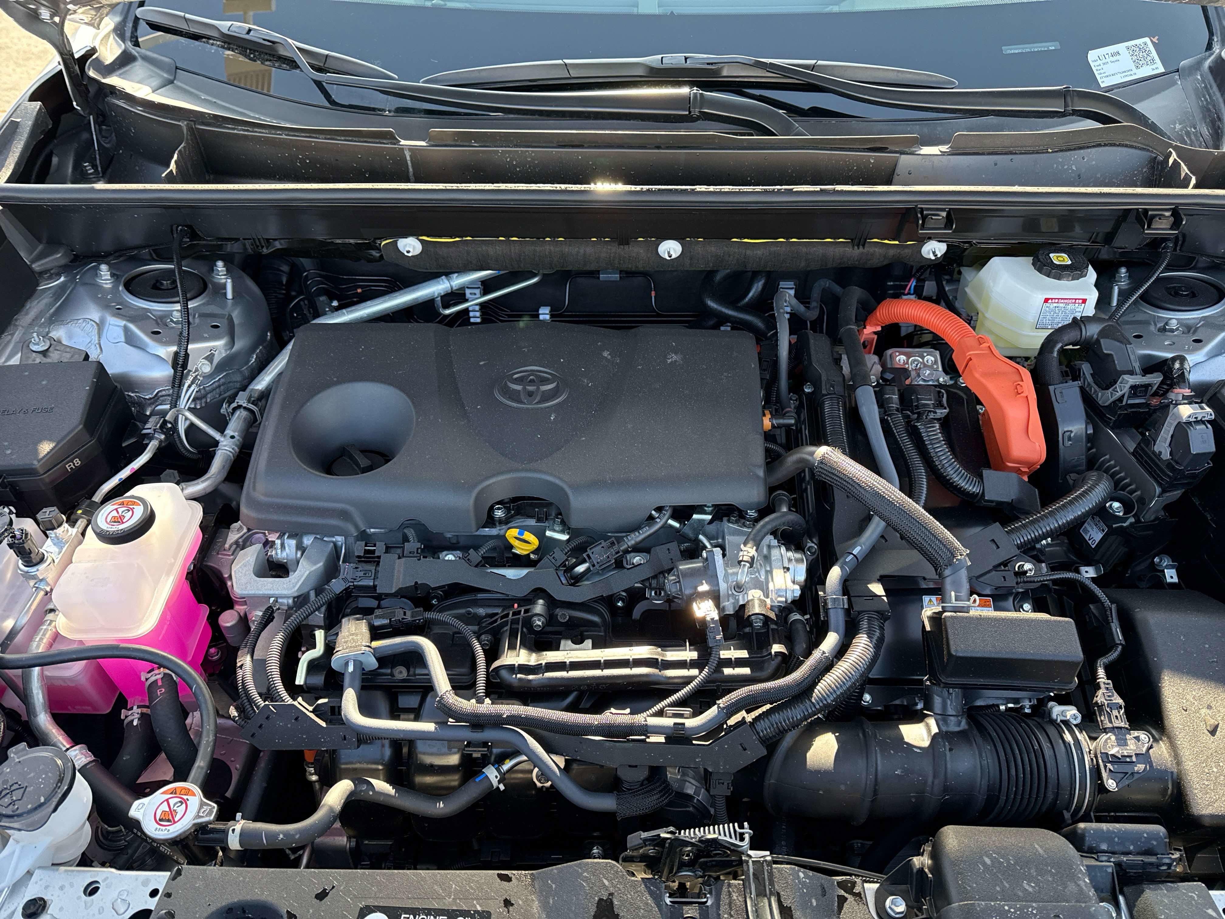 2025 Toyota RAV4 HYBRID Hybrid XLE