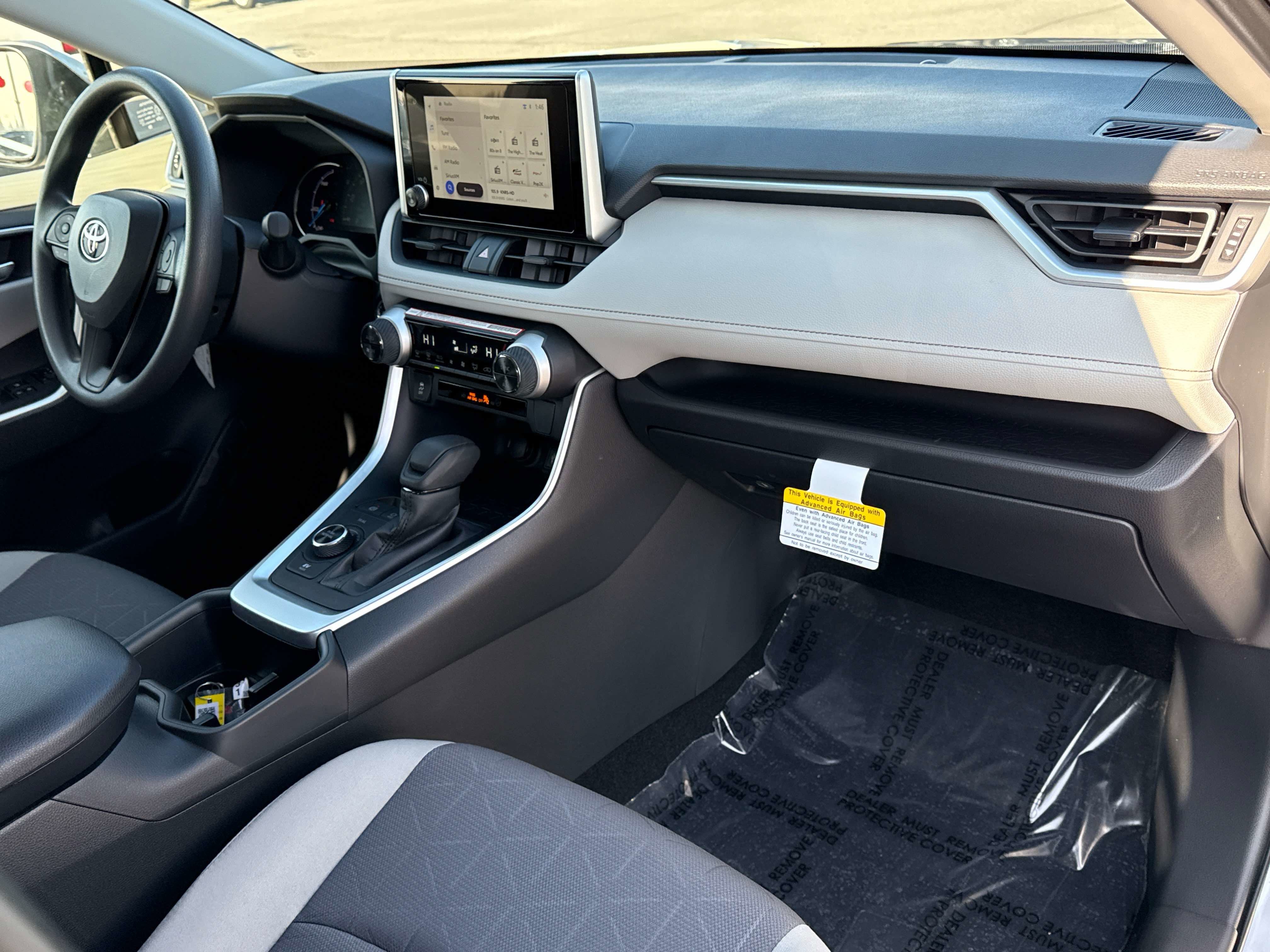 2025 Toyota RAV4 HYBRID Hybrid XLE