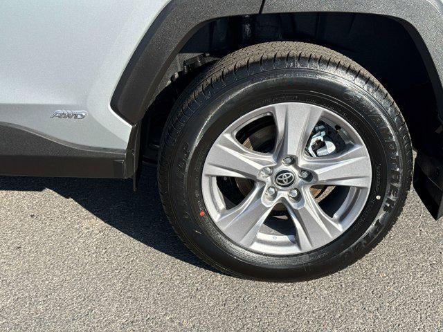 2025 Toyota RAV4 HYBRID Hybrid XLE